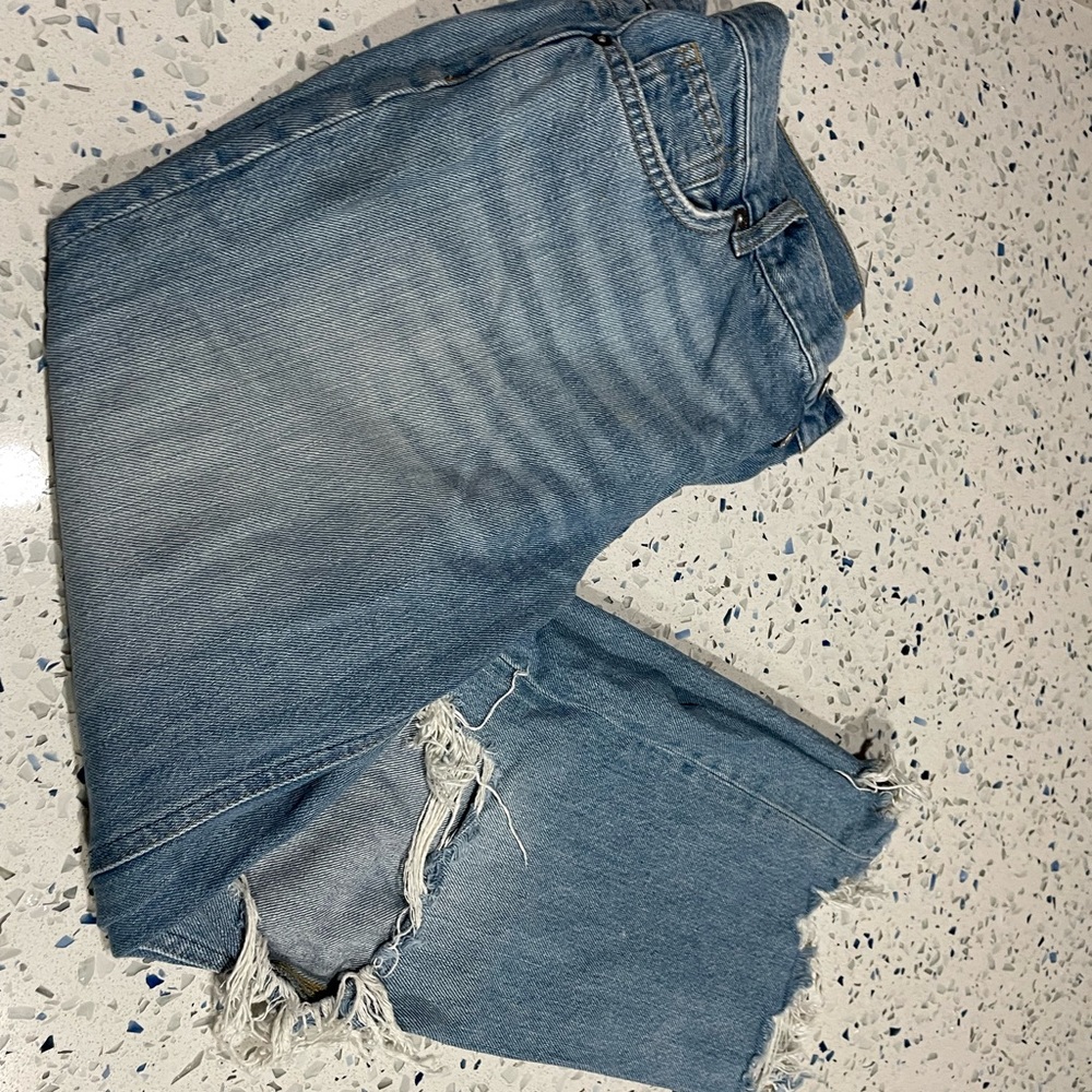 Free people we the free high rise cropped mom jeans distressed 28